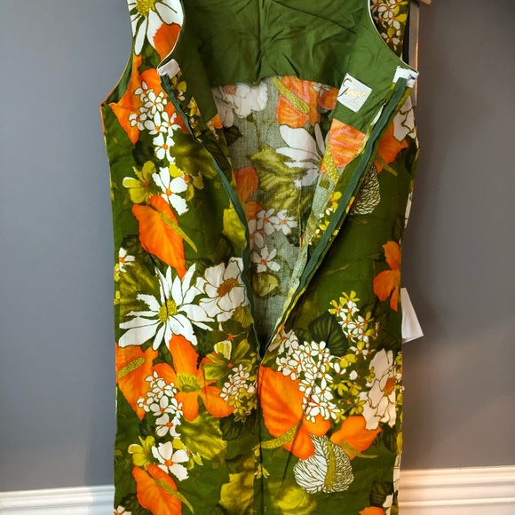 Vintage Hawaiian dress - Picture 7 of 16